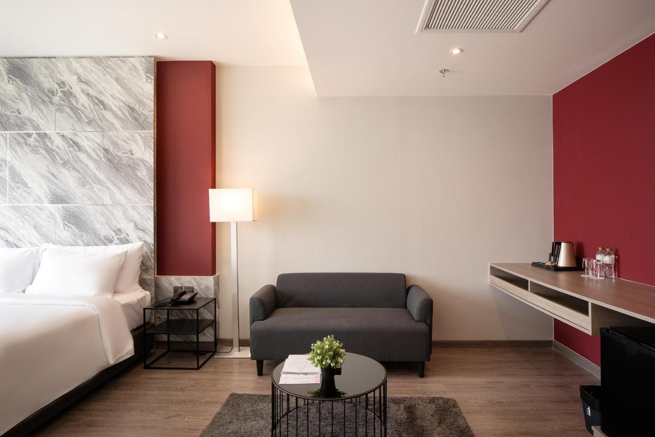 Thaya Hotel Bangkok Ngoại thất bức ảnh