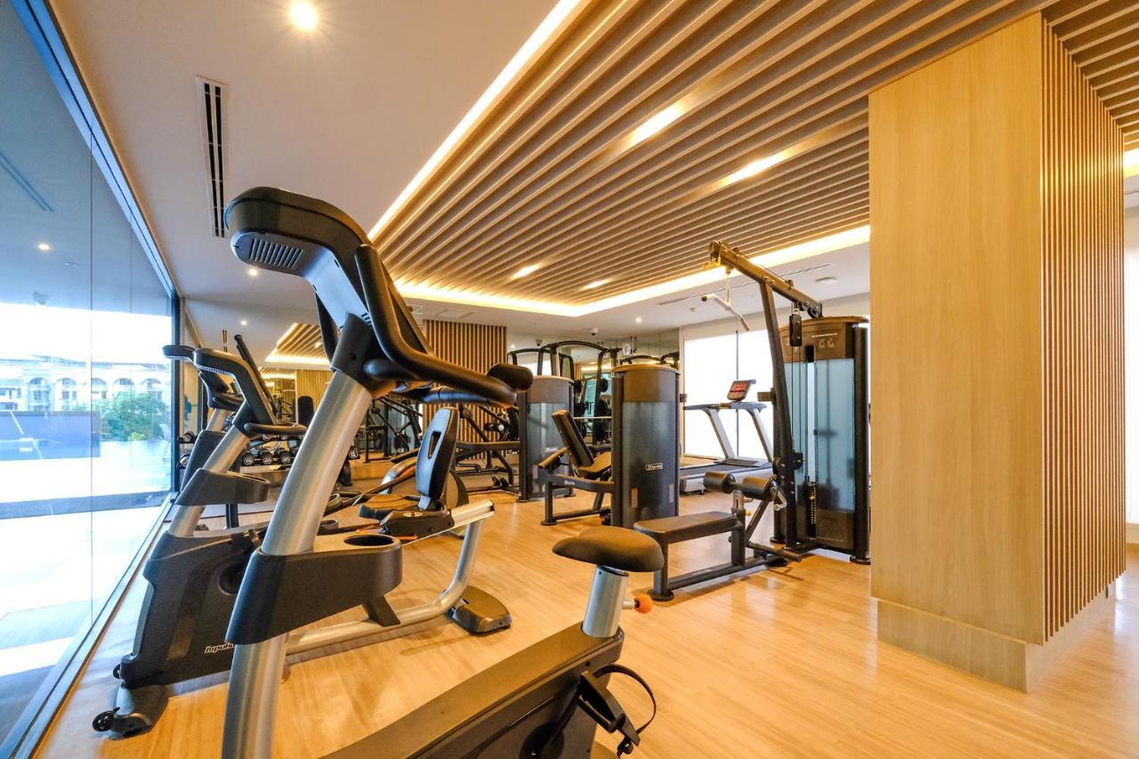 Thaya Hotel Bangkok Ngoại thất bức ảnh
