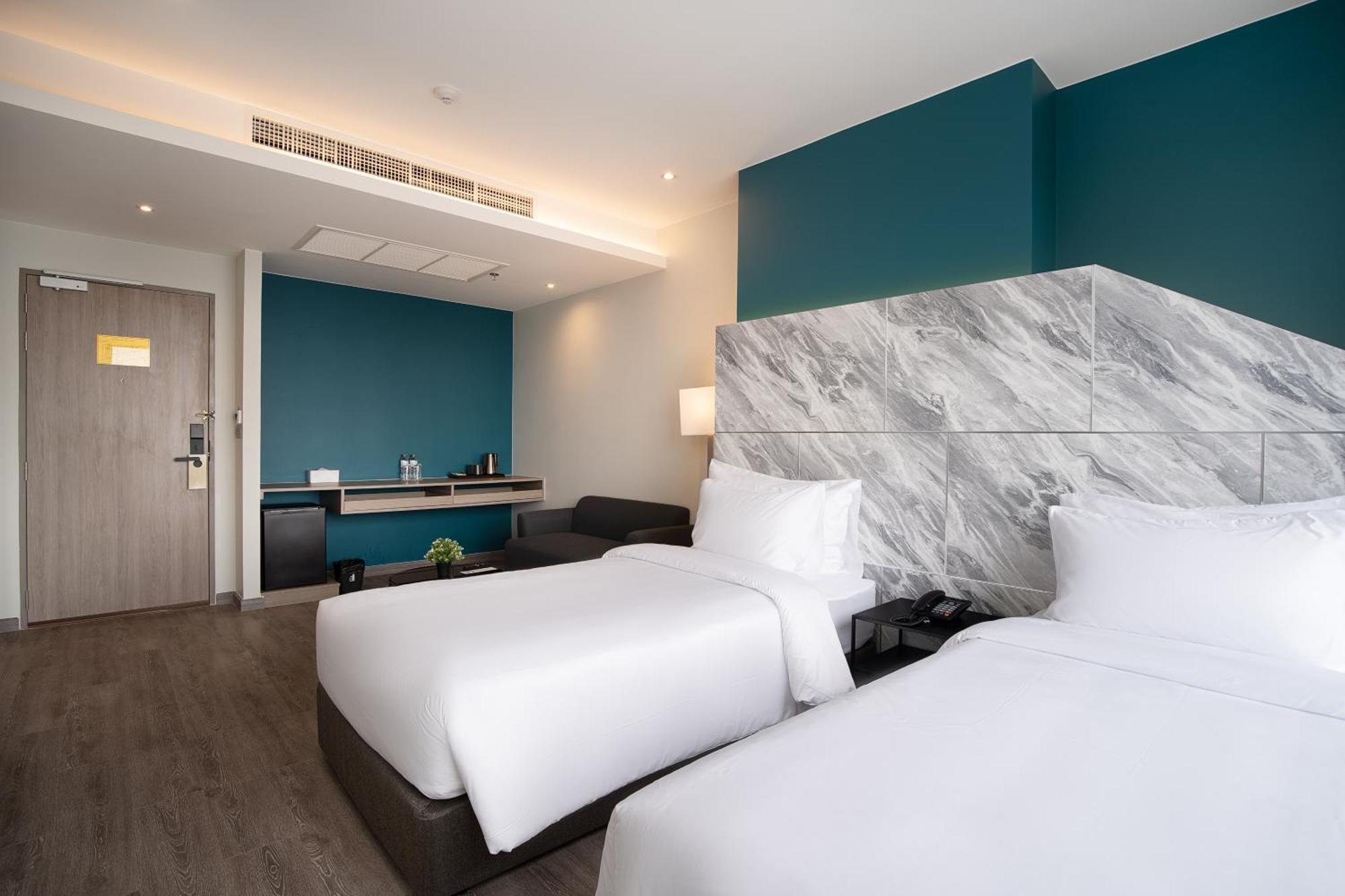 Thaya Hotel Bangkok Ngoại thất bức ảnh