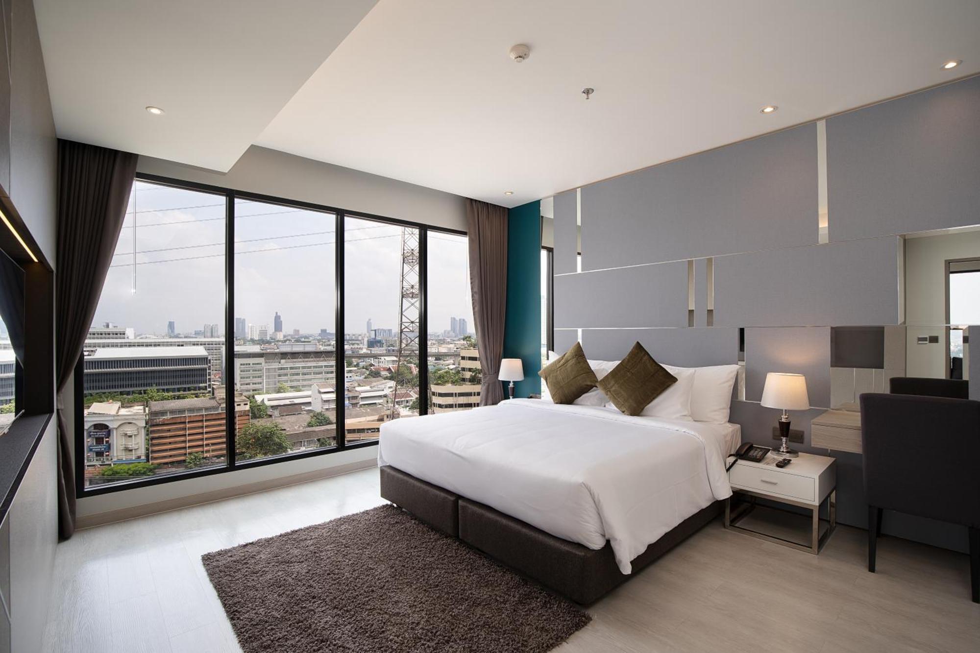 Thaya Hotel Bangkok Ngoại thất bức ảnh